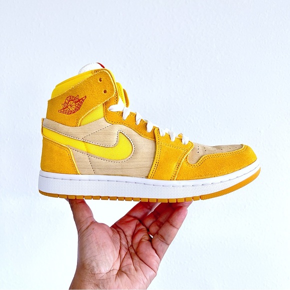 Jordan Shoes - Women’s Nike Air Jordan 1 Zoom Air Comfort 2